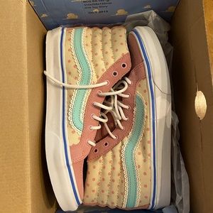 Toy Story Bo Peep Vans - SK8-HI SLIM - Size 7.5 in Mens, 9 in Womens